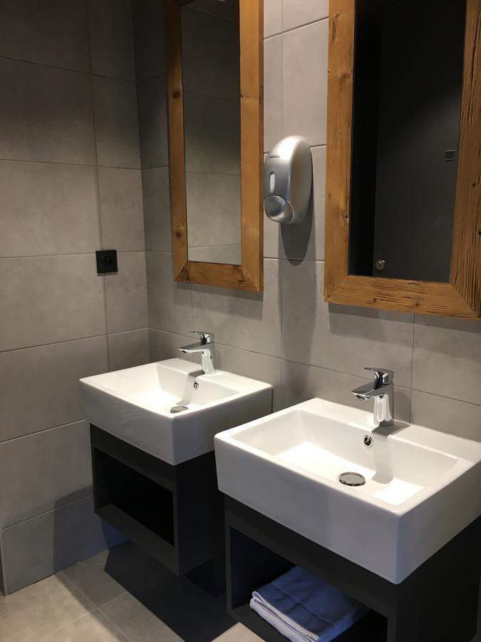 Moontain Hostel Oz Pokoj fotografie