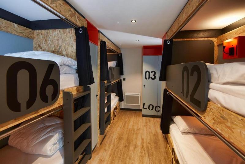 Moontain Hostel Oz Exteriér fotografie